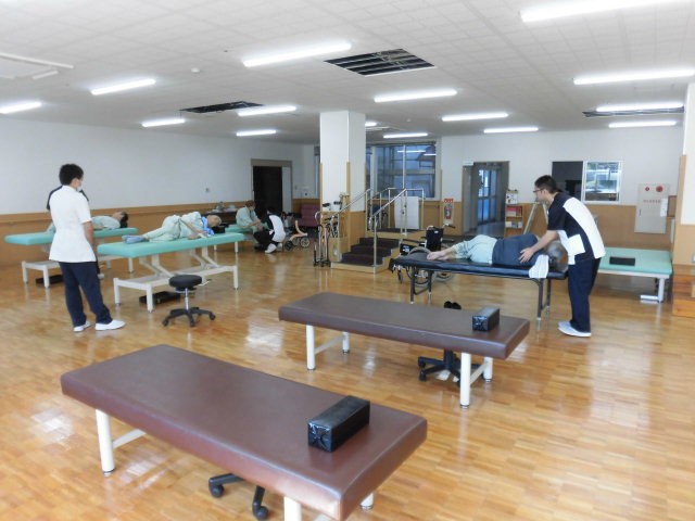 誠和藤枝病院 リハビリ室