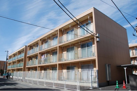 行田総合病院 寮の外観