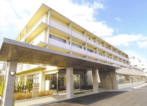 三郷中央総合病院　外観