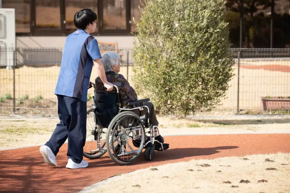 ★清水会介護職2