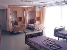 介護老人保健施設　ホスピア玉川　内観_多床室