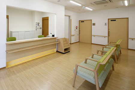 清水内科外科医院　受付