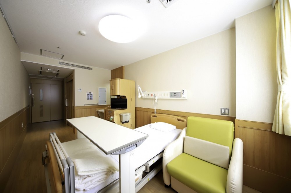 苫小牧東病院　個室