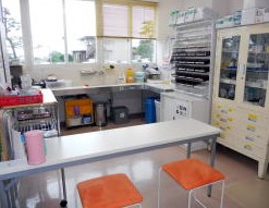 登別すずらん病院　外来処置室