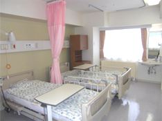 土田病院　療養病棟病室