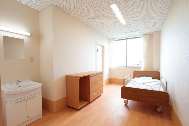 南さがえ病院　個室