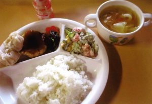 大洗海岸病院　託児所の給食