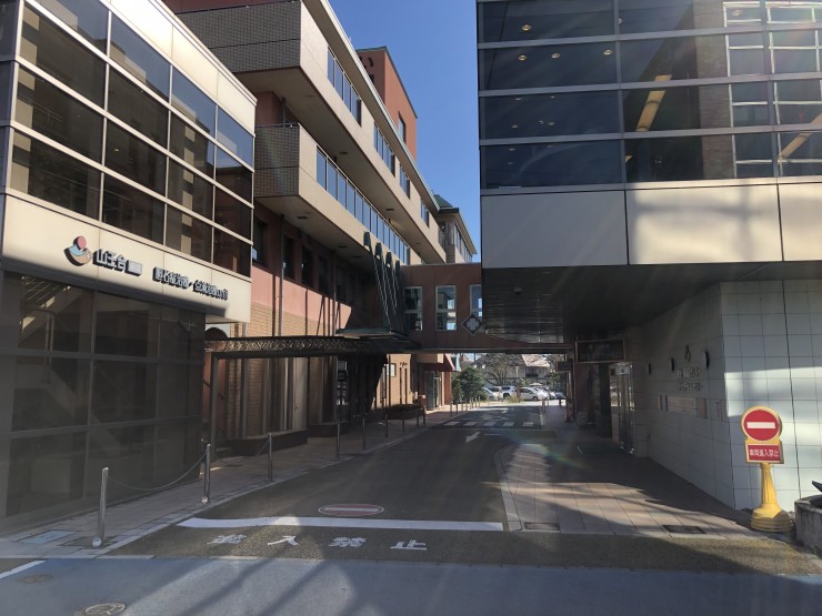 山王台病院　外観3