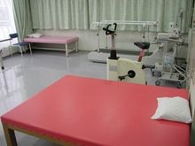 東取手病院　リハビリ室