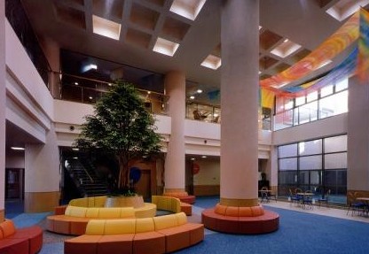 堀江病院　ロビー