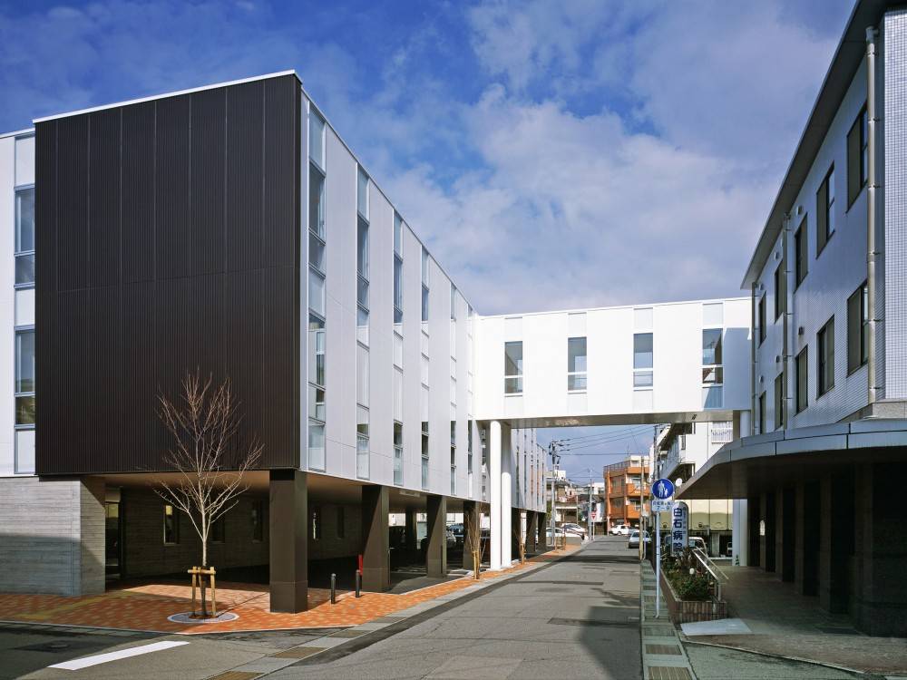 白石病院　外観2