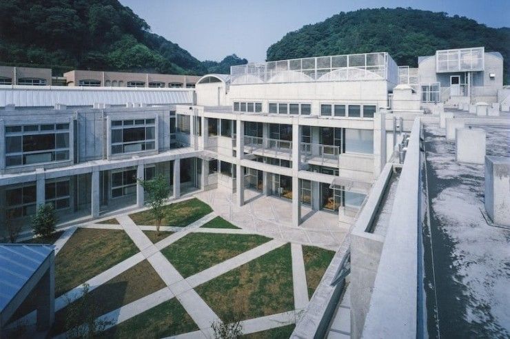 玉里病院　中庭