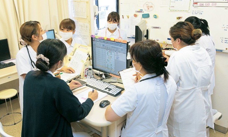 豊島病院　打ち合わせ風景