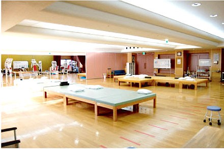 博悠会温泉病院　リハビリフロア