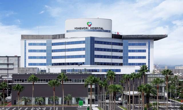 社会医療法人緑泉会　米盛病院＿外観