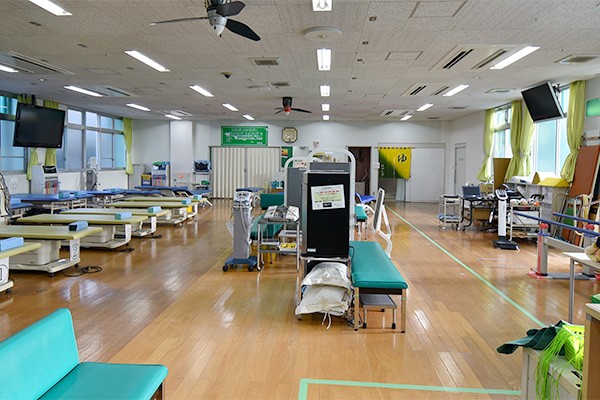 整形外科はやしだ病院　リハビリ室