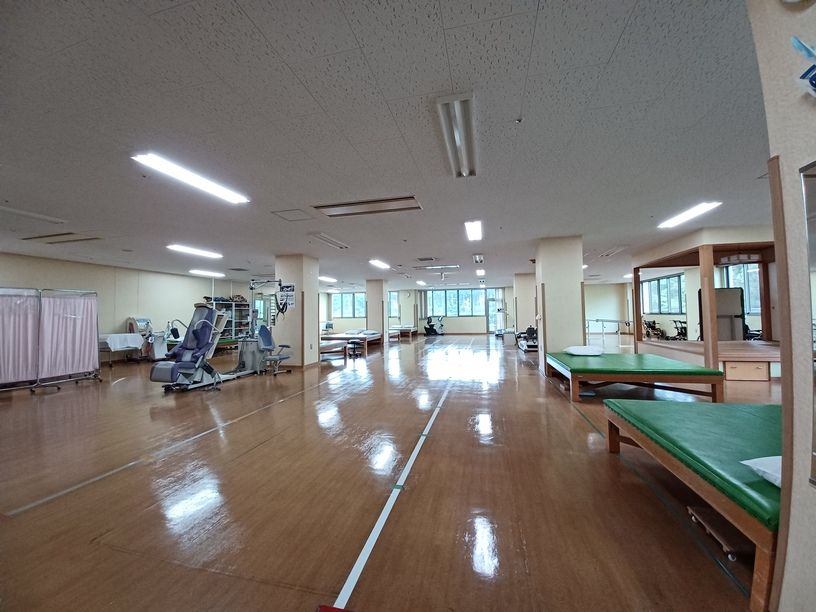 リハビリ室1