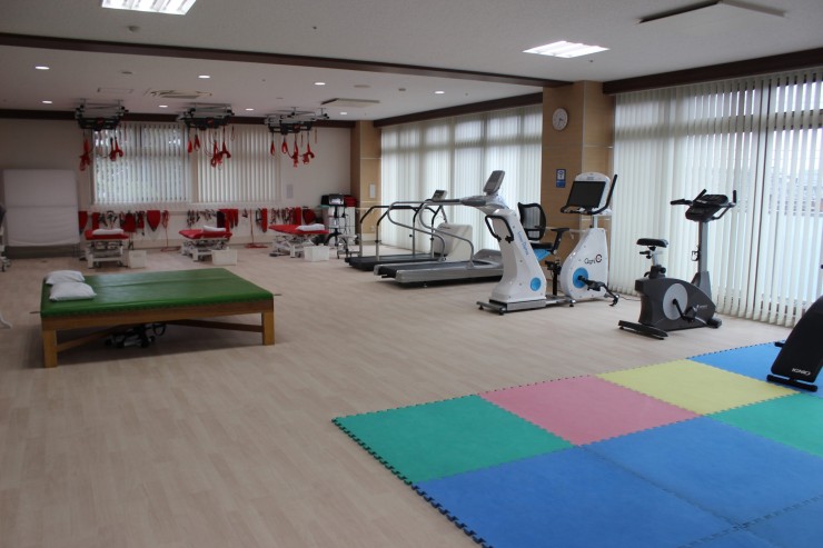 池井病院　リハビリテーション室