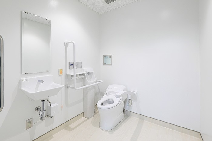 獅子目整形外科病院　車椅子WC