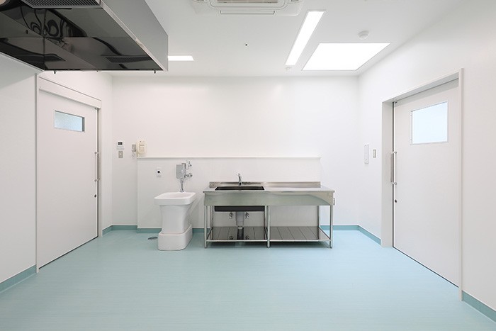 獅子目整形外科病院　中央材料室