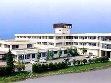 佐久穂町立千曲病院　外観
