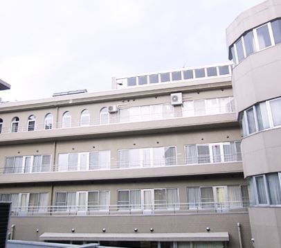 諏訪湖畔病院