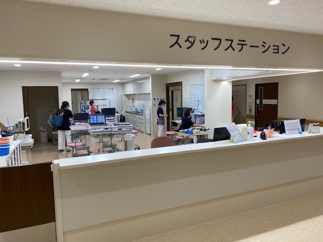 橋本病院　スタッフステーション