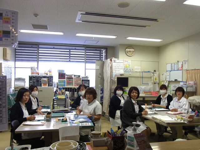 城内病院　スタッフ集合2