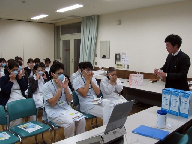 城内病院　研修中