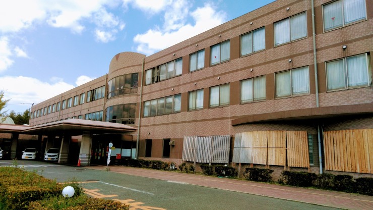 社会保険稲築病院　外観2