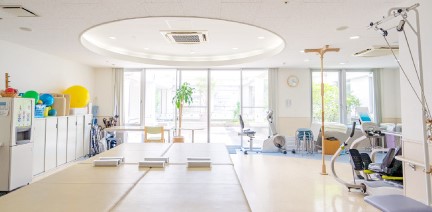 東和病院様　リハビリ室④