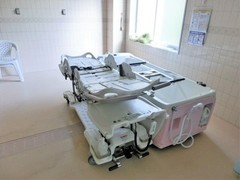 西田病院　浴室