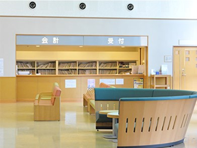 安本病院　受付