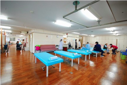 木原病院　リハビリ室