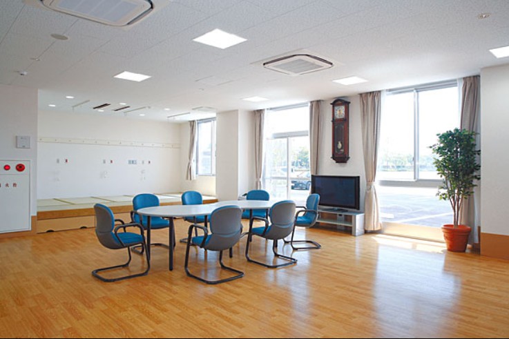 消化器科　久保病院　院内風景2