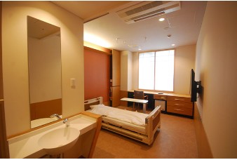 松山城東病院　個室A