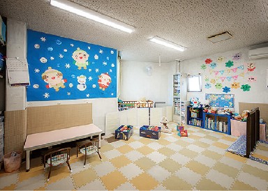 松山笠置記念心臓血管病院　院内保育室