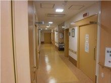 芹沢病院　検査室