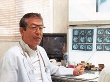 田沢医院　診察風景