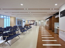 下田メディカルセンター　待合スペース