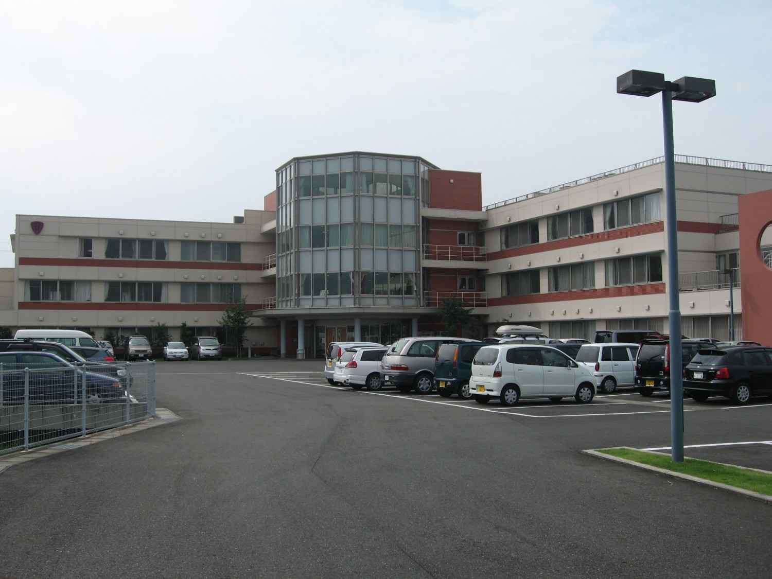 コミュニティーホスピタル甲賀病院　ケア吉田外観