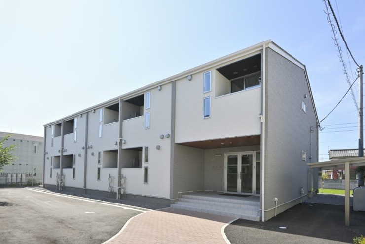 まるがめ医療センター　職員寮外観