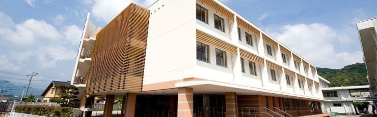 城南病院　外観_ロング