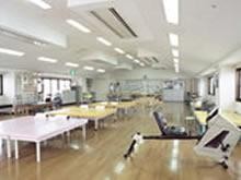 上飯田リハビリテーション病院　リハビリ室2