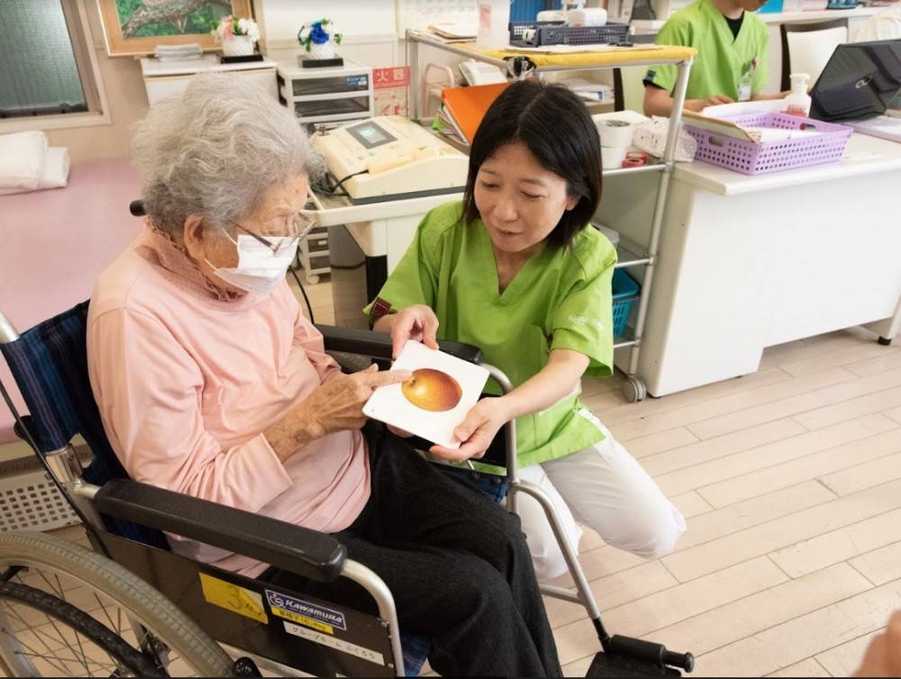 長屋病院　リハビリ風景2
