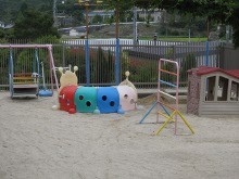 小泉病院　遊具