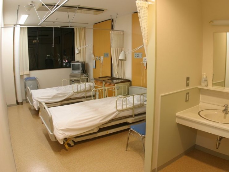 呉中通病院　2人床