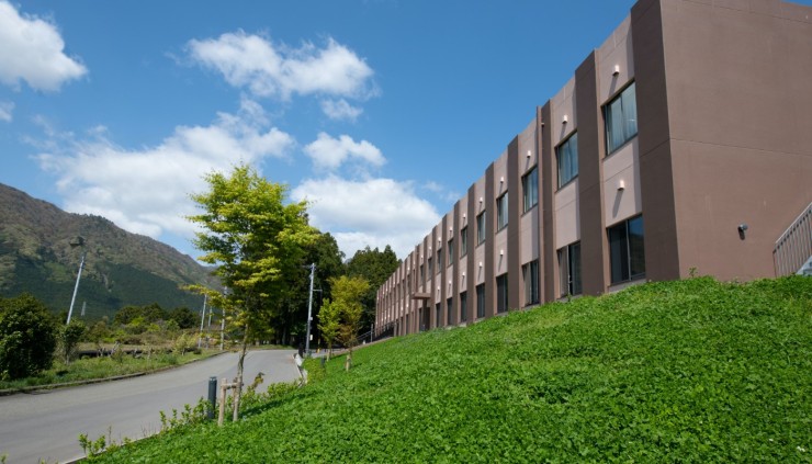 水沢病院　外観2