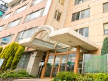 鶴見緑地病院　外観