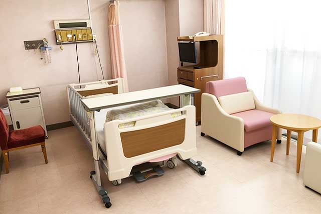 帝塚山病院　病室